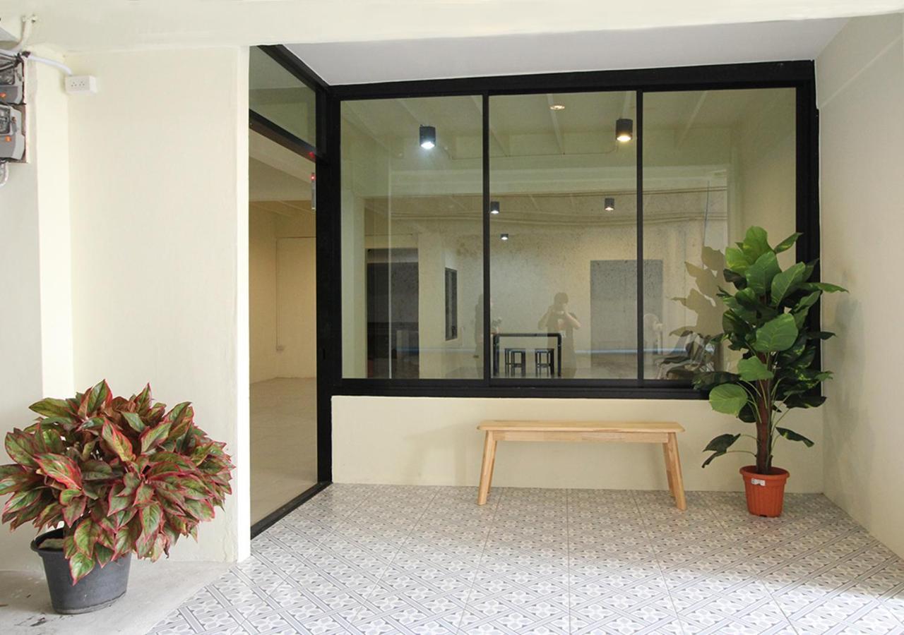 Chaiwat Hostel Bangkok Eksteriør billede